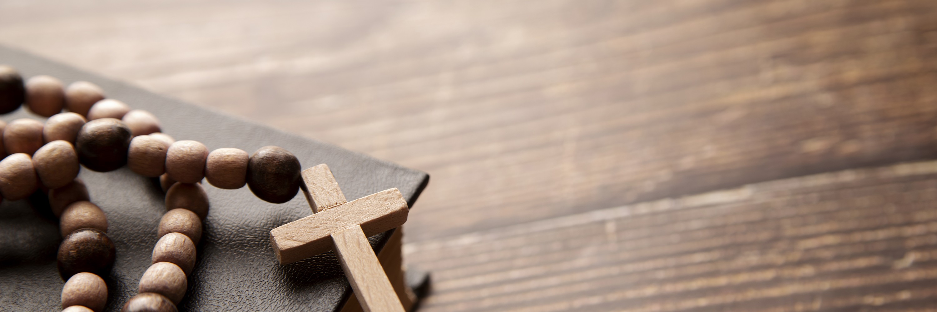 Um sistema incrível para sua rádio católica com layout responsivo.